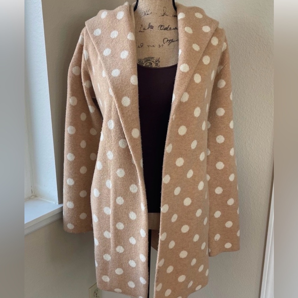 Anthropologie Field flower. Dotti sweater/jacket. Hood&pockets.
